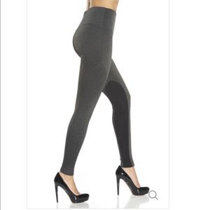 Lysse twill pointe, ultra suede equestrian panels